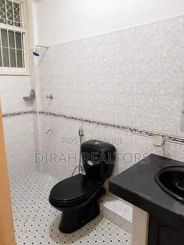 3BR House for Rent | Colombo 05 (ZR-0002)