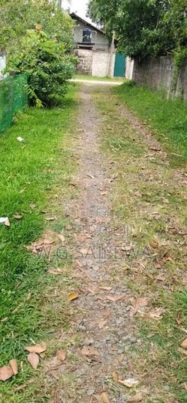12.5 Perch Land for Sale in Kandawala,negombo