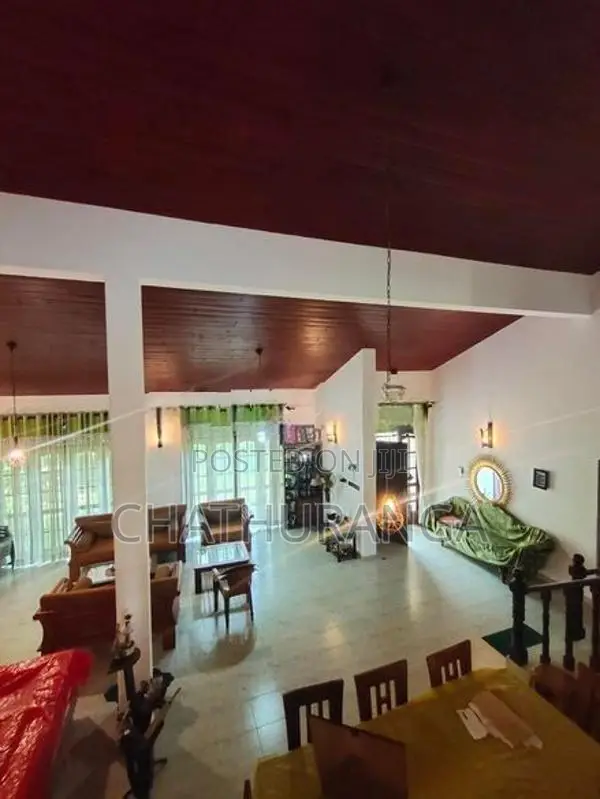 6 Bedrooms House Sale Kadawatha Near Highway