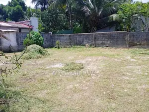 7 Perch Land for Sale Araliya Gardens, Ja-Ela