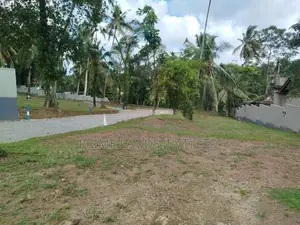 තලගල බෙරුකැටිය බිම් කොටස් විකිණීමට