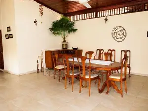 4BR Upper-Floor House for Rent | Colombo 5 (ZR-0003)