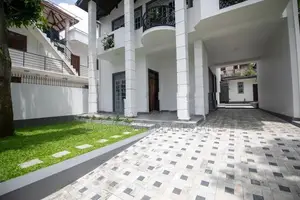 Kiribathgoda Elegant Two Storey House for Sale