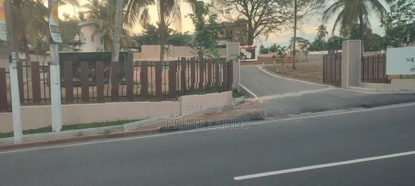 Land for Sale in Arangala Junction Malabe