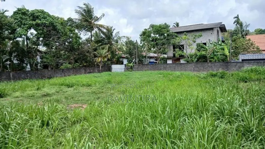 Land for Sale 10 Kanuwa Road Wehrara Katuwawala Boralesgamuwa