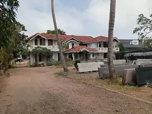 Main Road Facing House for Sale in Seeduwa Town