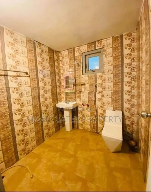 single storey house sale Negombo - 15 perches