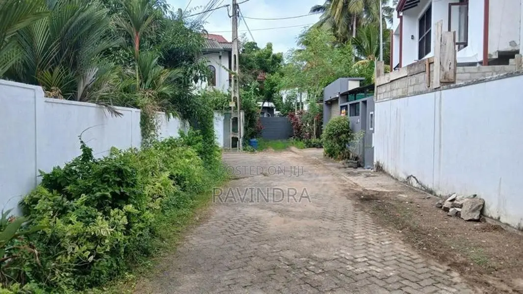 Land for Sale 10 Kanuwa Road Wehrara Katuwawala Boralesgamuwa