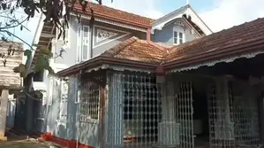 Valuable Land With House For Sale In Enderamulla