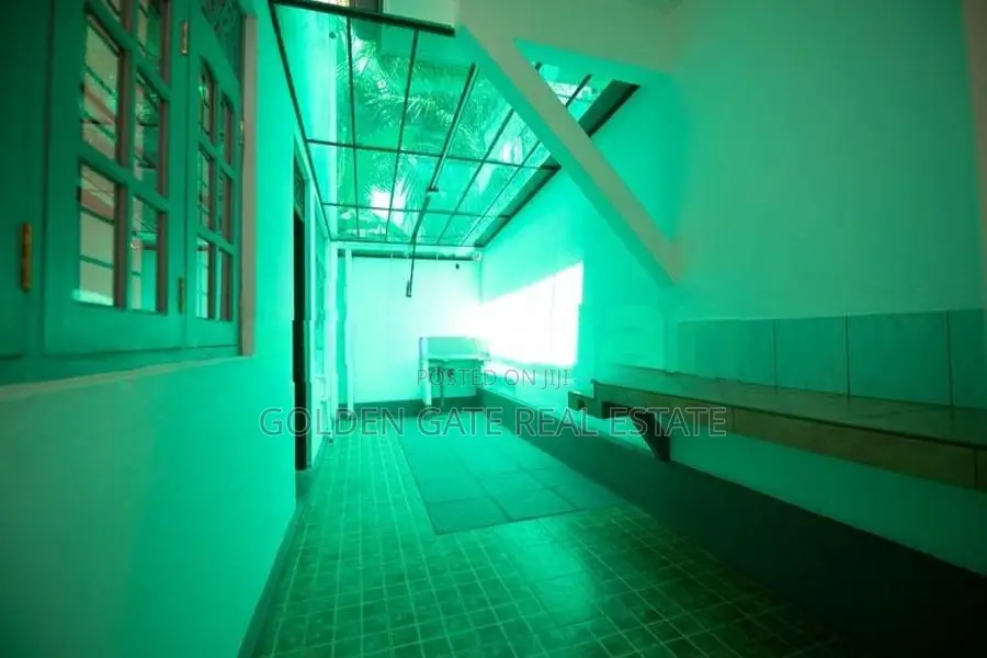 Kiribathgoda Elegant Two Storey House for Sale