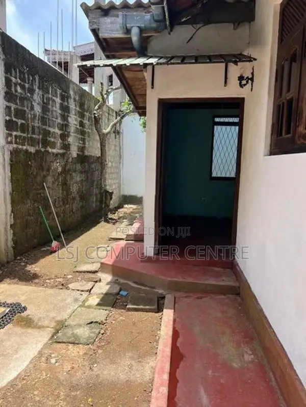 House for sale in Ambalangoda