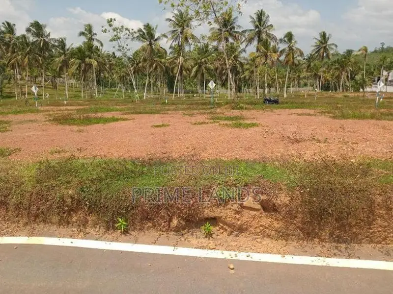 තලගල හන්දිය ආසන්නයේන් වටිනා ඉඩම් ව්‍යාපෘතියක්