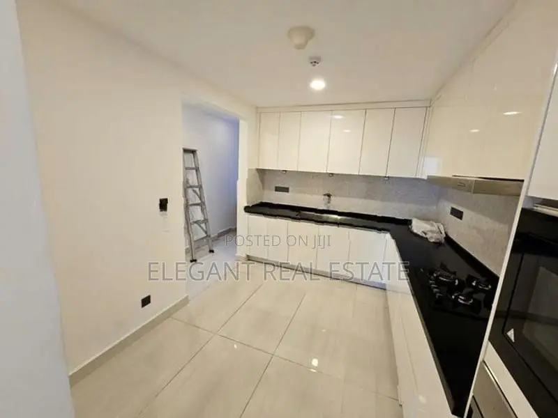 03 Bedroom Apartment for Sale in Colombo 05 (A5886)