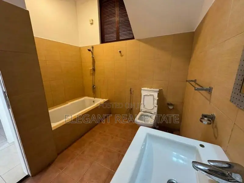 04 Bedroom Semi Furnished Storied House for Sale in Nawala (A6525)