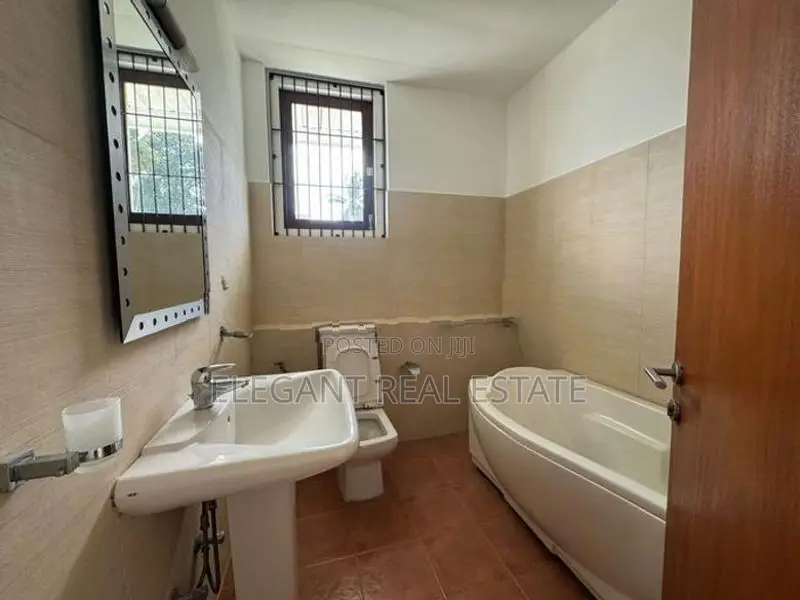 04 Bedroom Semi Furnished Storied House for Sale in Nawala (A6525)