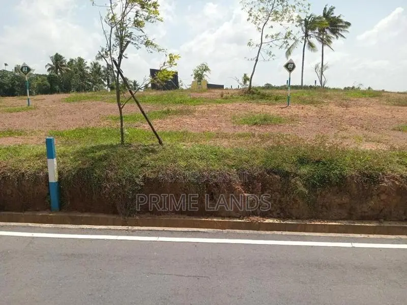 තලගල හන්දිය ආසන්නයේන් වටිනා ඉඩම් ව්‍යාපෘතියක්