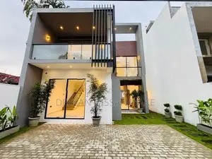 Luxury House for Sale in Wattala, Mahabage