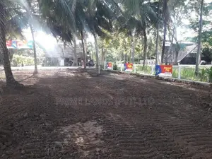 සියලු පහසුකම් සහිතව පදිංචියට ඉඩමක් බලල්ල