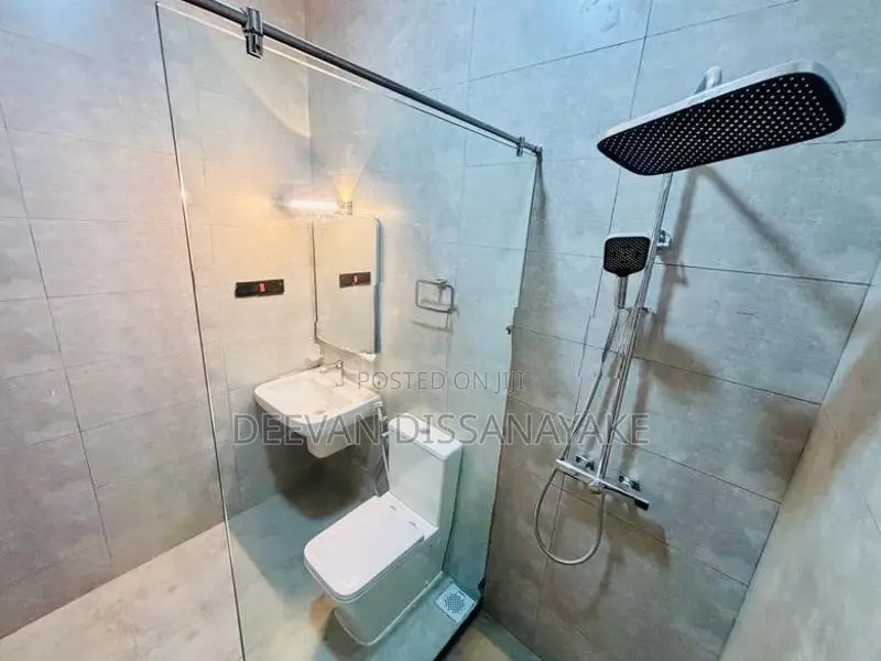 Luxury House for Sale in Wattala, Mahabage