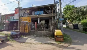 Building for rent in Weligama