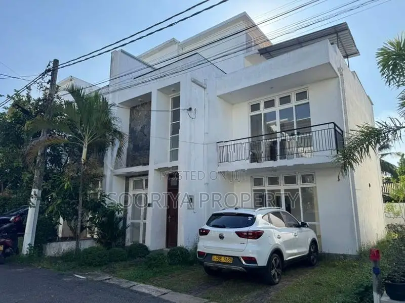 Gated Community House for Sale in Piliyandala