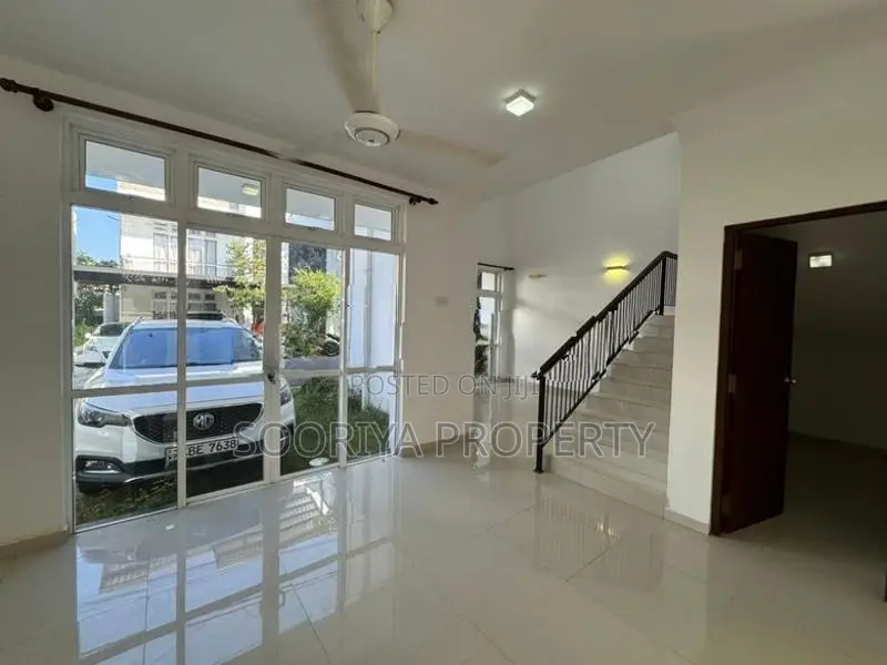 Almost Brand New House for Sale in Moratuwa Suwarapola