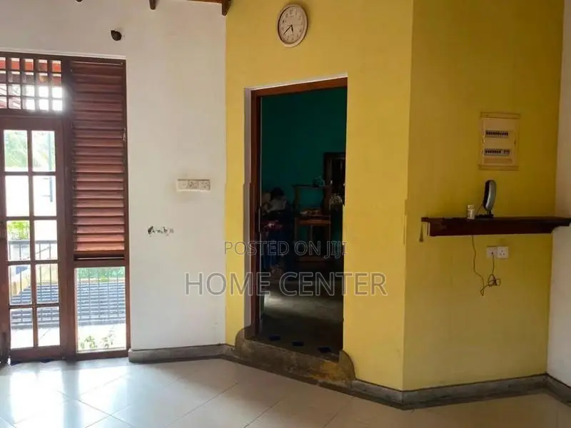 5BHK Two Storied House For Rent In Ja-Ela
