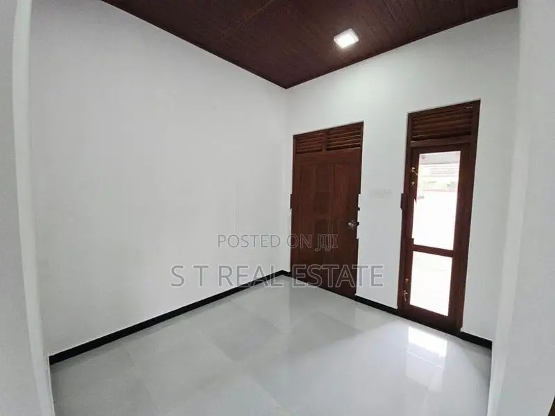 🏡 Brand New Single Story House For Sale In Kottawa