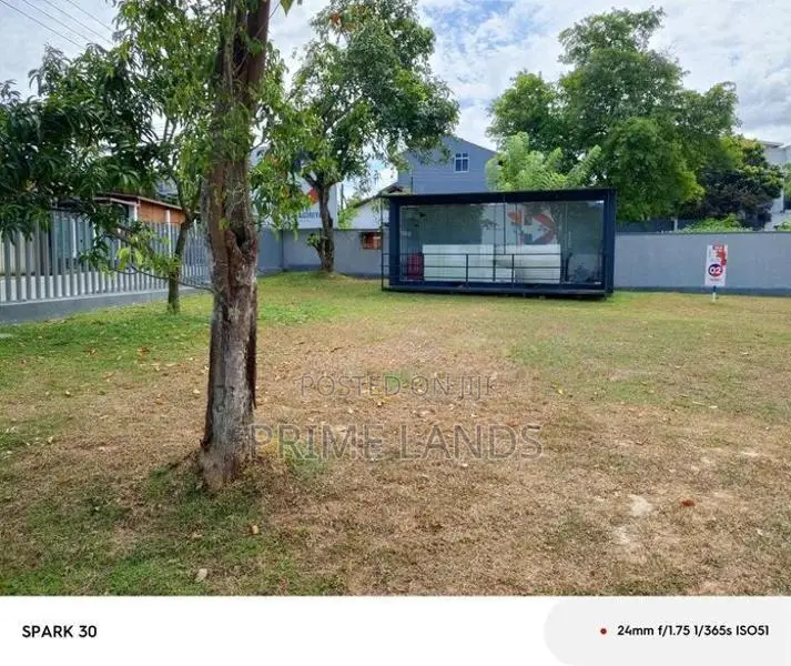 Land for sale Halgadaniya