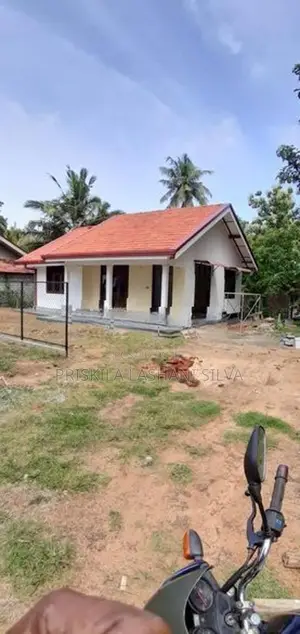 මාරවිල ගොඩවල පාරේ අළුතින් ඉදි කරන ලද නව නිවස කුලියට දීමට