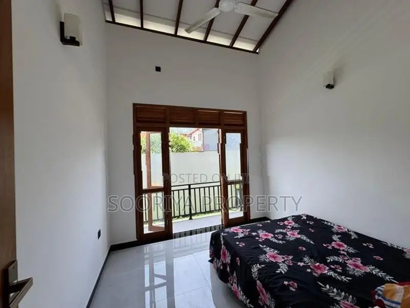 Superb Brand New House for Sale in Piliyandala