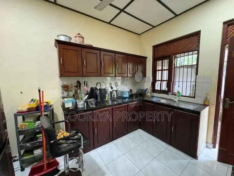 Spacious House for Sale in Kottawa