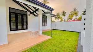 All Good Well Built Luxury Single Story House Sale In Negombo