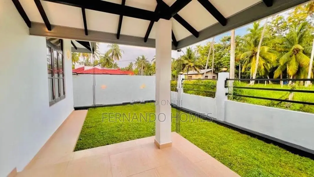 All Good Well Built Luxury Single Story House Sale In Negombo
