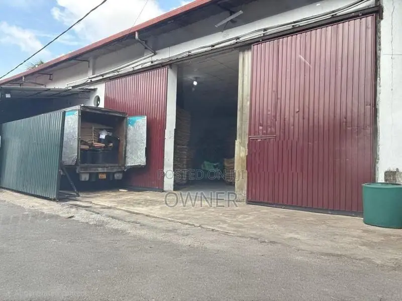 Warehouse for Sale in Wattala