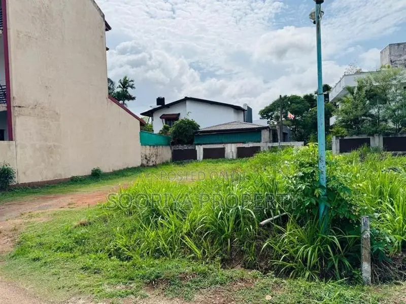 Highly Residential Land for Sale in Boralesgamuwa