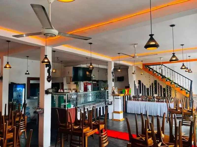 (YC-1163) Valuable Commercial Restaurant Space Rent in Nugegoda