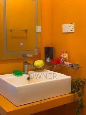 Luxury Rooms Bungalow Type Makola (සුඛෝපභෝගී නවාතැන් පහසුකම්
