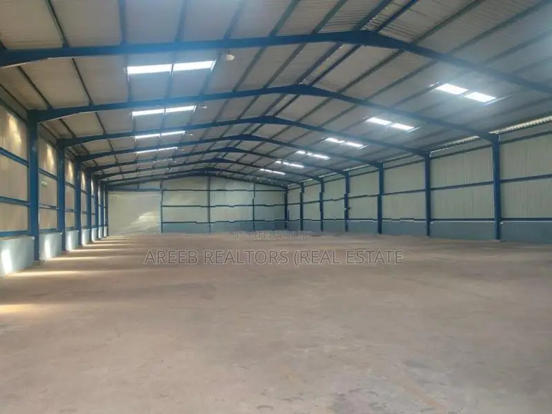 23,500+ SQFT Warehouse + 10,000 Yard for Rent – Uswatekeiyawa