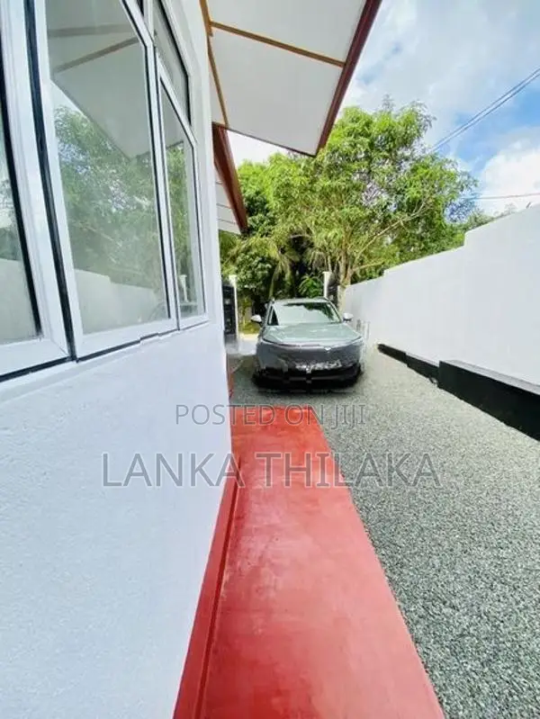 Luxury House for Sale in Panadura