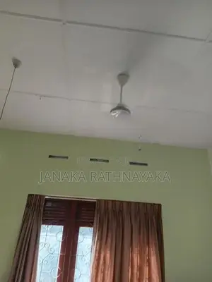 Rooms for Rent Girls in Delkanda