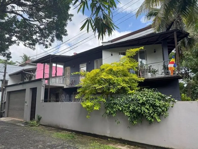 House for Sale in Thalawatagoda (p-170)
