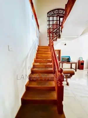 Luxury House for Rent with Furniture Wadduwa