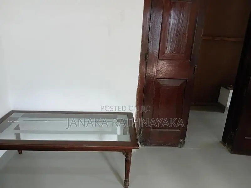 Rooms for Rent Girls in Delkanda
