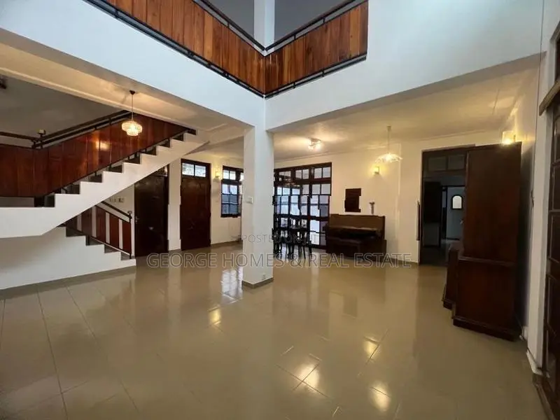 5 Bedroom House for Rent at Rosmead Place, Colombo 7