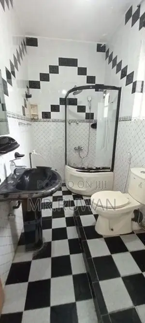 6 Bedroom House for Rent in Colombo 4