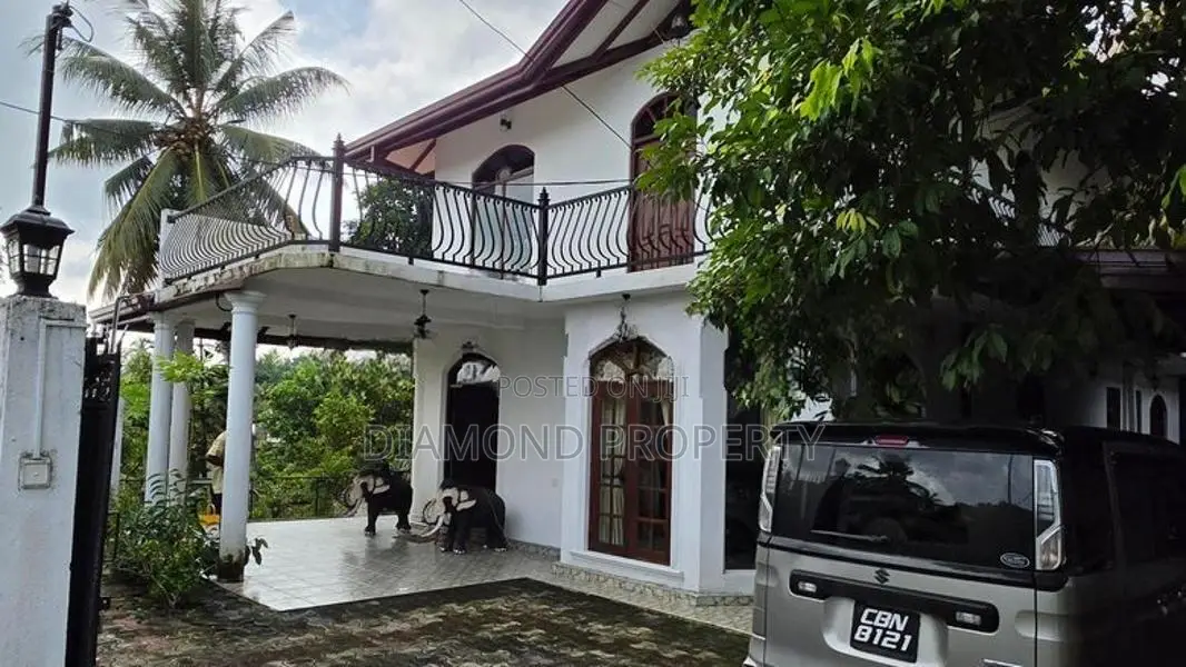 Two Storied House for Sale in Kadawatha