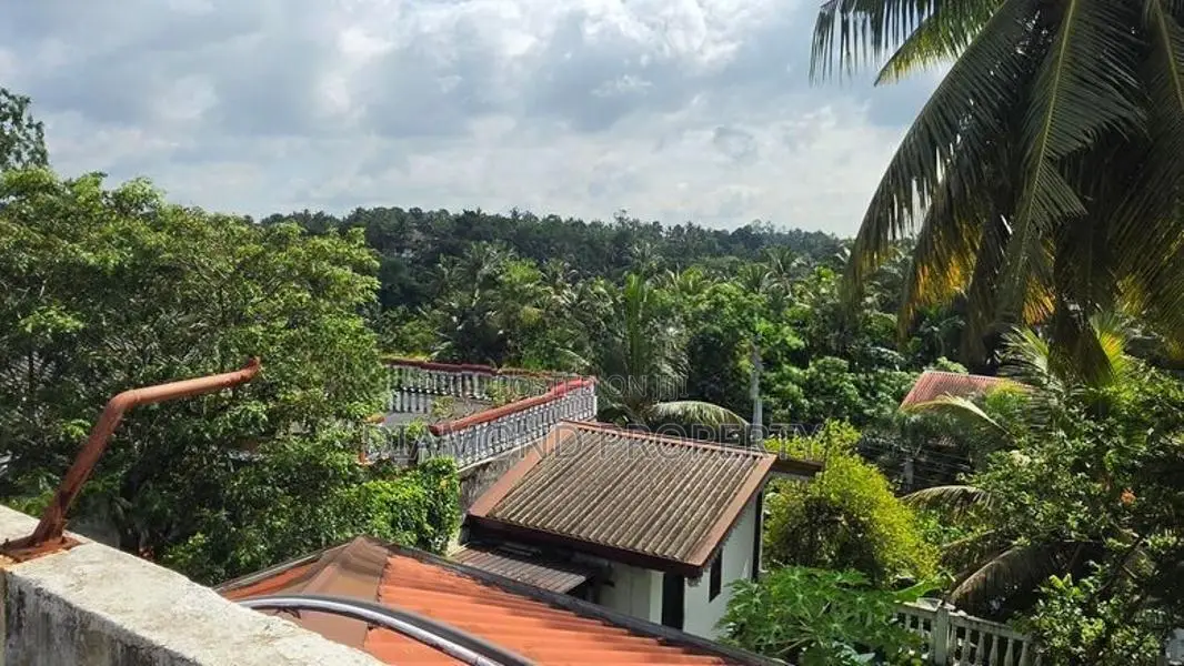 Two Storied House for Sale in Kadawatha