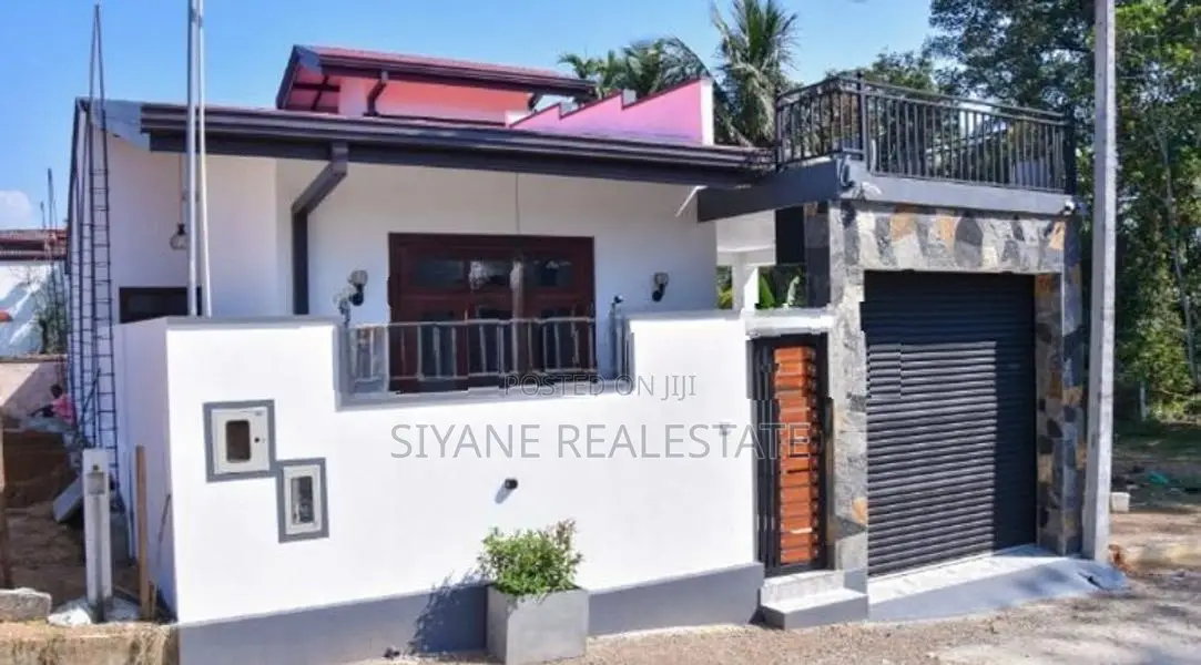 Brand New House for Sale in Athurugiriya