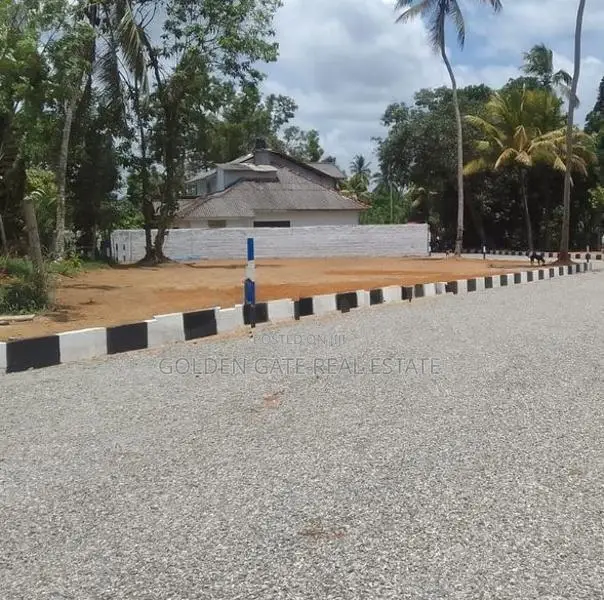 Yakkala Land Sale
